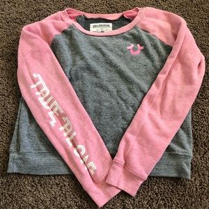Pink/gray sweater